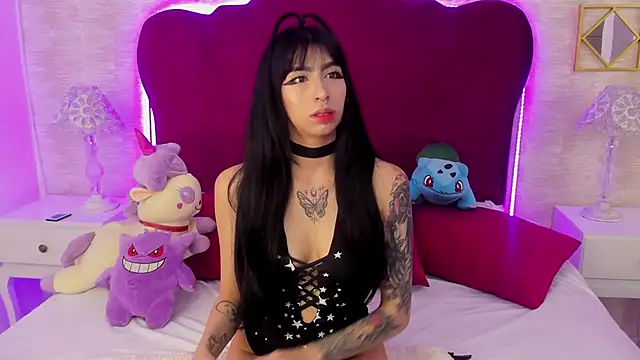 Snapshot of LaylaaDoll chatting on September 2025 01:27:01 PM LaylaaDoll online show from September 2025 01:27:01 PM