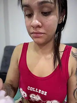 Isabella-Teen online show from December 2025 01:54:01 AM