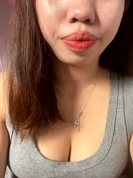 Snapshot of Rose-babyx chatting on November 2025 01:50:02 AM Rose-babyx online show from November 2025 01:50:02 AM