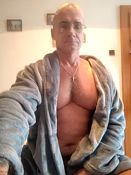 chcem1975 online show from October 2025 08:53:02 AM