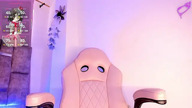 Mia royal online show from January 2026 05:27:02 PM