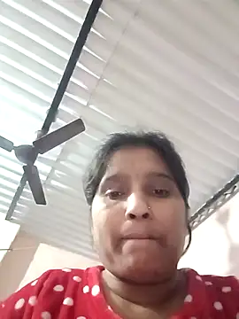 aliya-jaan71 online show from December 2025 06:12:01 PM