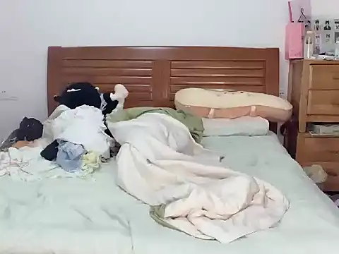 Snapshot of Akong11 chatting on September 2025 09:22:02 AM Akong11 online show from September 2025 09:22:02 AM