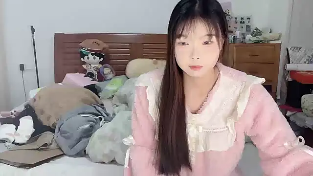 Snapshot of Akong11 chatting on October 2025 04:08:01 PM Akong11 online show from October 2025 04:08:01 PM