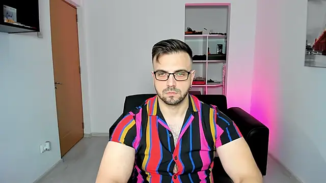 Jace Thorne online show from October 2025 06:20:01 PM