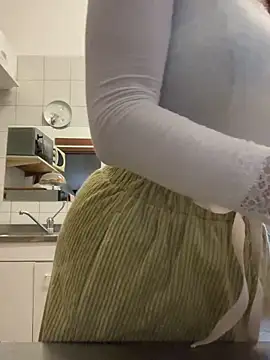 Snapshot of ainaht chatting on February 2026 08:08:02 AM ainaht online show from February 2026 08:08:02 AM