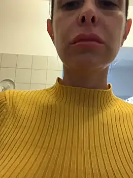 Snapshot of ainaht chatting on February 2026 08:51:01 AM ainaht online show from February 2026 08:51:01 AM