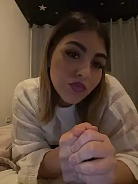 Snapshot of lolaadora chatting on October 2025 10:40:02 PM lolaadora online show from October 2025 10:40:02 PM