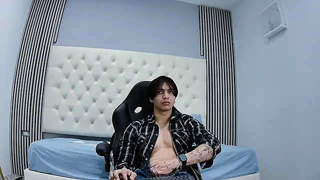 toji luxxer online show from November 2025 09:25:02 PM