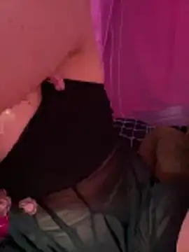 Snapshot of Moon_pusy chatting on January 2026 12:31:02 PM Moon pusy online show from January 2026 12:31:02 PM