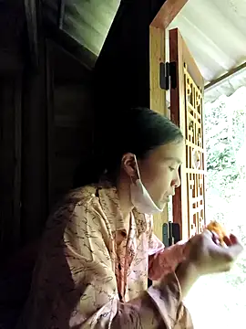 lily-00 online show from November 2025 01:27:01 AM