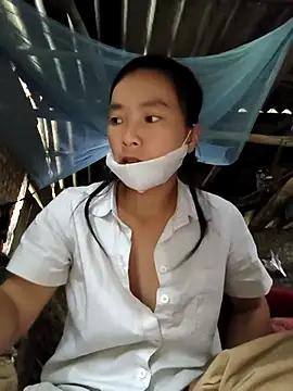 lily-00 online show from November 2025 02:01:02 AM