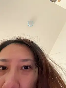 qianhan x online show from October 2025 08:04:01 AM