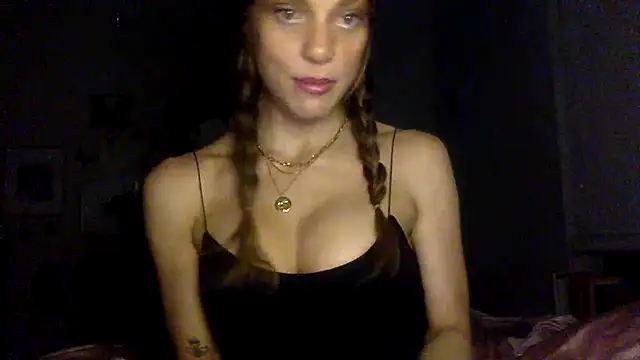 Snapshot of Texxaspearl chatting on November 2025 11:34:02 AM Texxaspearl online show from November 2025 11:34:02 AM