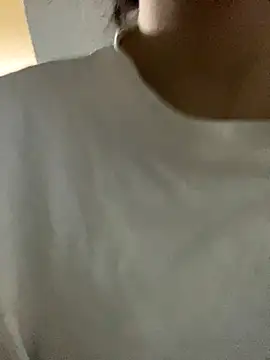 Bella sexy98 online show from November 2025 09:10:01 AM