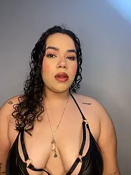 krisstenSantos online show from November 2025 11:20:02 AM