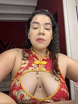 krisstenSantos online show from November 2025 12:48:02 PM