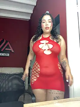 krisstenSantos online show from November 2025 12:28:02 PM