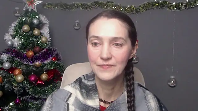 TayaFinch online show from December 2025 01:17:02 PM