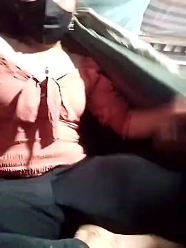 Snapshot of Emmyly_123 chatting on January 2026 05:55:02 AM Emmyly 123 online show from January 2026 05:55:02 AM