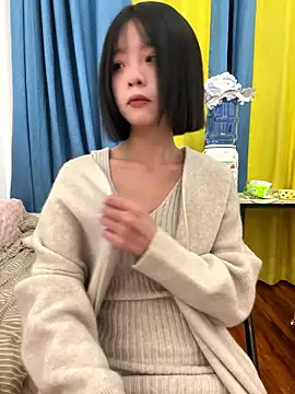 qiqi x online show from January 2026 04:21:02 PM