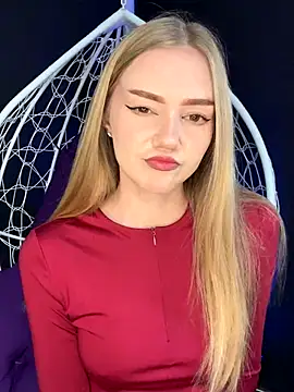 MilaMoone online show from September 2025 10:41:01 AM