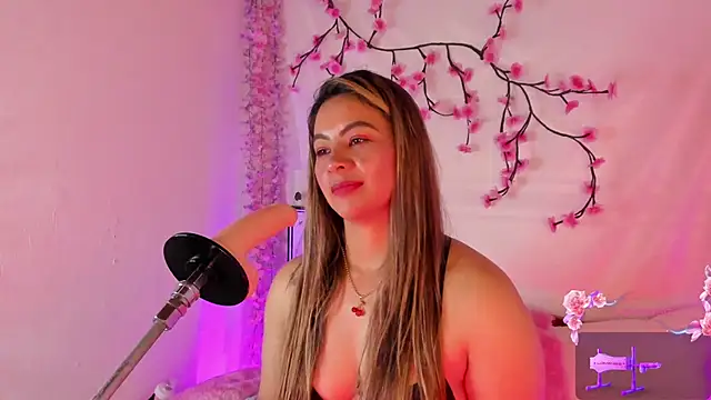 Snapshot of chubbyZoe chatting on October 2025 02:45:02 AM chubbyZoe online show from October 2025 02:45:02 AM