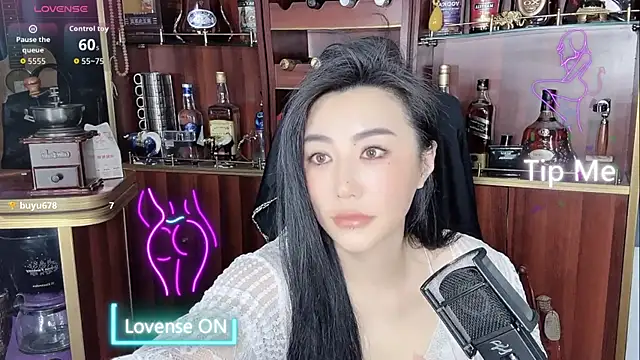 A-Lin-666 online show from October 2025 01:28:01 AM