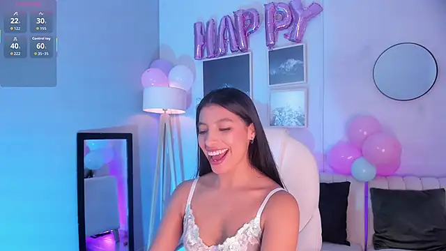 Snapshot of Tiffany_Low chatting on October 2025 02:28:01 PM Tiffany Low online show from October 2025 02:28:01 PM