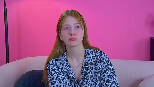 BeatriceBinoche online show from November 2025 06:32:01 PM