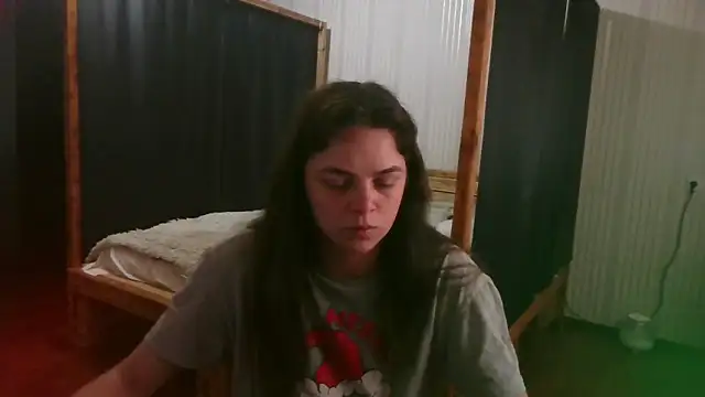 Snapshot of EthelsLover chatting on May 2026 09:28:02 AM EthelsLover online show from May 2026 09:28:02 AM