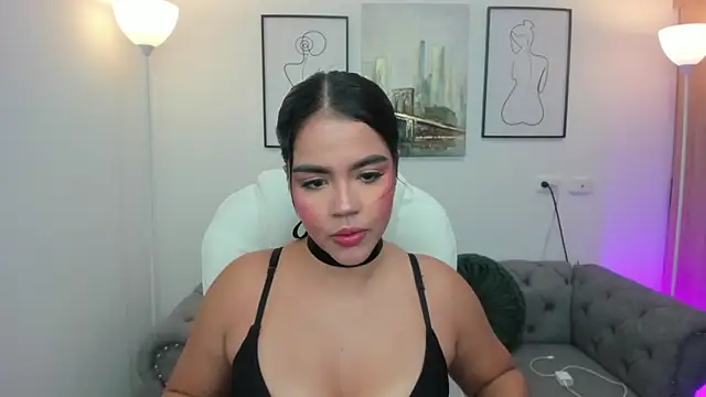 Mila blaze online show from October 2025 04:10:02 AM