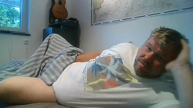 fetter Daddy Berlin online show from September 2025 06:40:02 AM