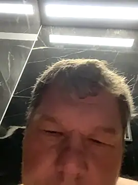 fetter Daddy Berlin online show from October 2025 05:18:01 AM