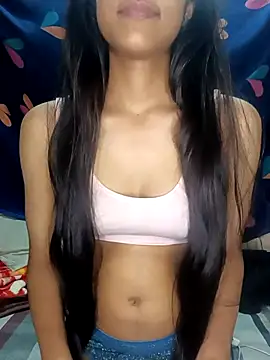 Snapshot of reetika6375 chatting on October 2025 05:44:02 PM reetika6375 online show from October 2025 05:44:02 PM