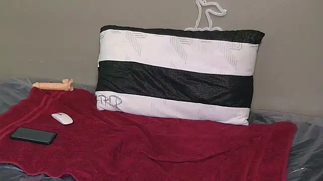 Serafynn online show from January 2026 05:27:02 PM