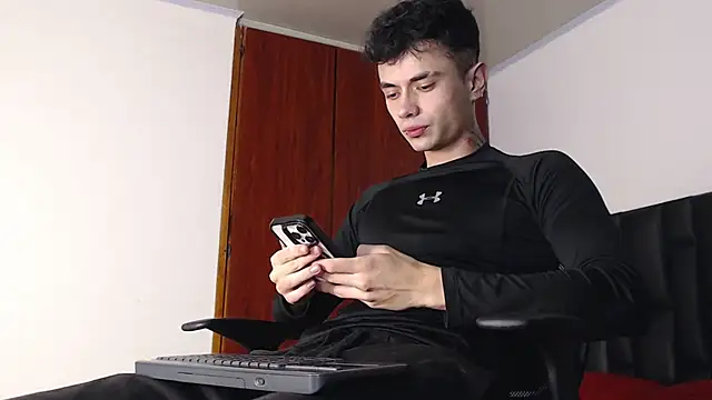 Snapshot of jaico_santos chatting on November 2025 11:05:01 PM jaico santos online show from November 2025 11:05:01 PM