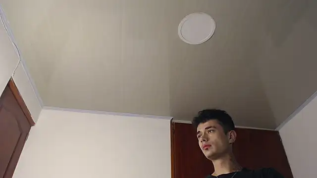 Snapshot of jaico_santos chatting on November 2025 11:03:01 PM jaico santos online show from November 2025 11:03:01 PM