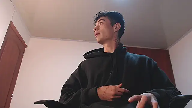 Snapshot of jaico_santos chatting on November 2025 11:07:02 PM jaico santos online show from November 2025 11:07:02 PM