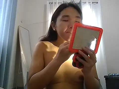 Snapshot of cumslut_selena69 chatting on October 2025 05:26:02 AM cumslut selena69 online show from October 2025 05:26:02 AM