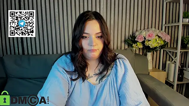 Mia R0ss online show from October 2025 01:06:01 AM