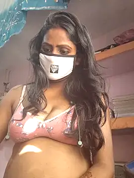 Jasmine Januja online show from October 2025 03:28:01 AM