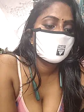 Jasmine Januja online show from November 2025 09:00:02 AM