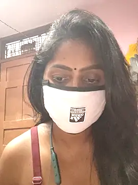 Jasmine Januja online show from November 2025 02:07:01 PM