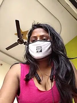 Jasmine Januja online show from January 2026 06:51:02 AM