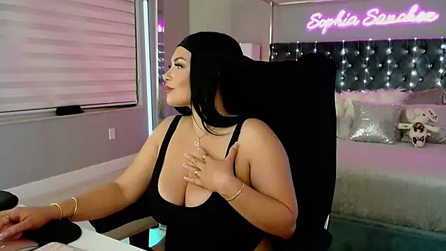 Snapshot of theofficialsophiasanchez chatting on May 2026 04:09:01 AM theofficialsophiasanchez online show from May 2026 04:09:01 AM