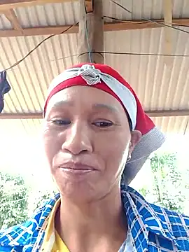 donna-bae online show from November 2025 02:55:01 AM