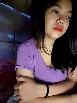 Snapshot of CicumBae chatting on October 2025 11:29:02 PM CicumBae online show from October 2025 11:29:02 PM