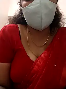 Snapshot of hottamil_honey_couples chatting on September 2025 08:48:02 AM hottamil honey couples online show from September 2025 08:48:02 AM