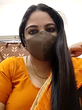 Snapshot of hottamil_honey_couples chatting on October 2025 10:19:01 PM hottamil honey couples online show from October 2025 10:19:01 PM